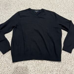 Club Room Men's 100% Cashmere V Neck Sweater Sz M Black Quiet Luxury Preppy